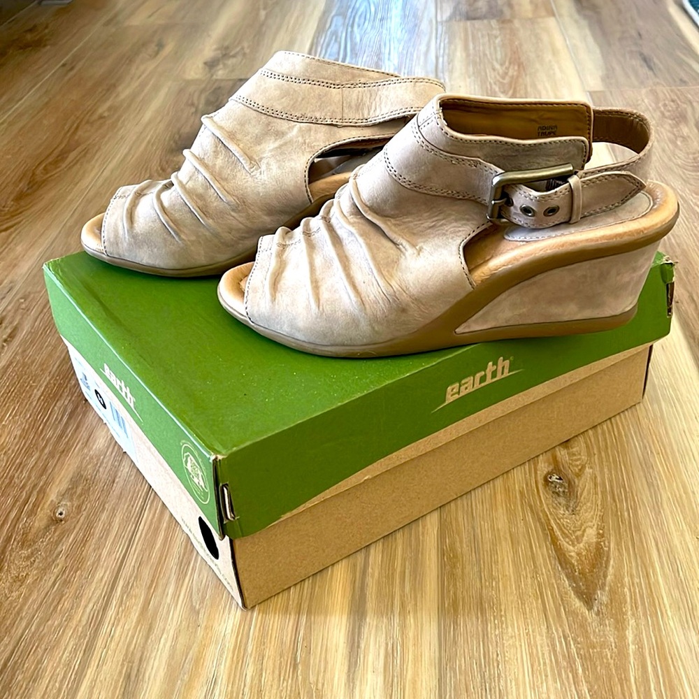 Earth Adina peep toe wedge heeled leather shoes
